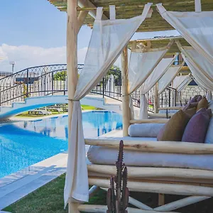 https://mea-alacati.aegeanhotels.net